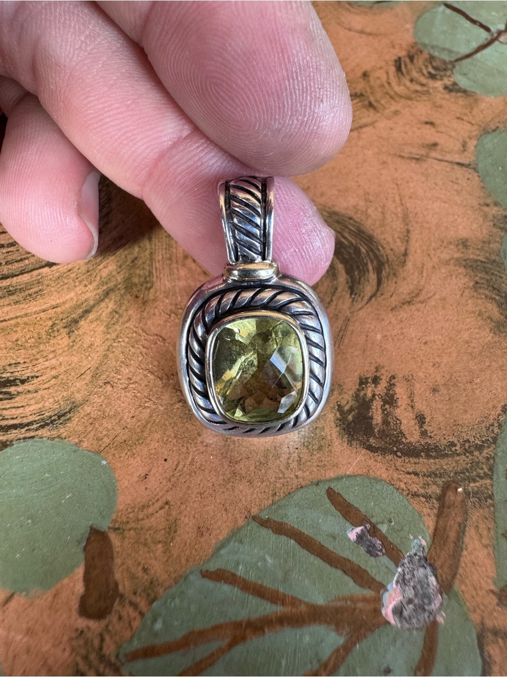 Used David Yurman Pendant